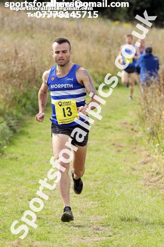 Senior mens relay 2019 Sunderland Harriers Open Cross Country. Photo:  David T. Hewitson/Sports for All Pics